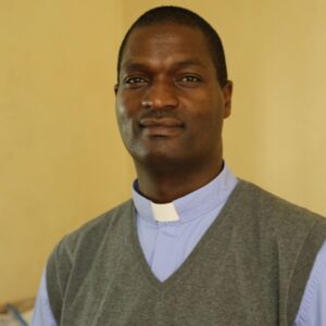 Fr Andrew Kaufa2